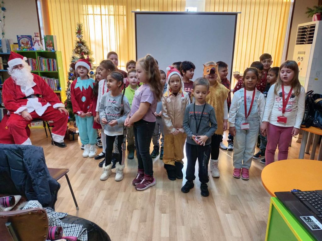 Коледна приказка ще разкажем и как празнуваме ще ви покажем! - НУ Станислав Доспевски - Самоков