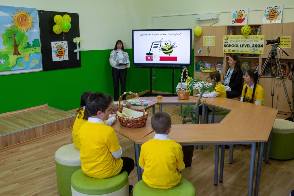 Участие в Националното състезание по правопис на английски език "Spelling Bee Junior" 4
