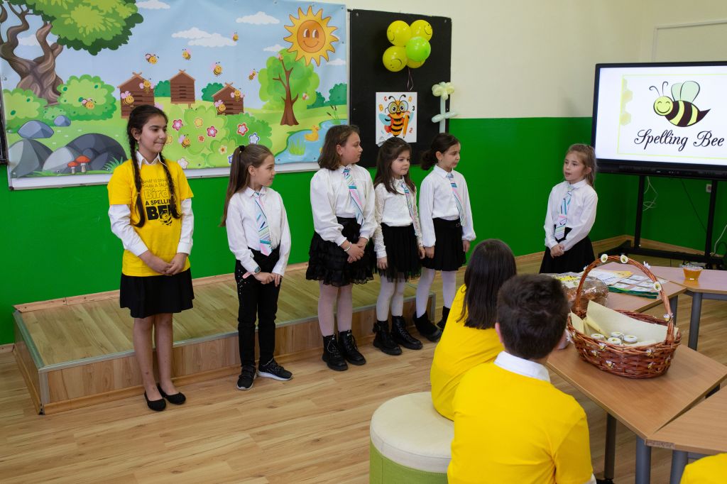 Участие в Националното състезание по правопис на английски език "Spelling Bee Junior" 9